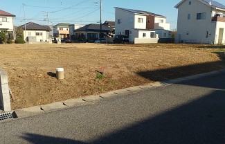 茂原市大芝１丁目13-12（南公道に面す）、13-19。２区画。区画整理地内。　