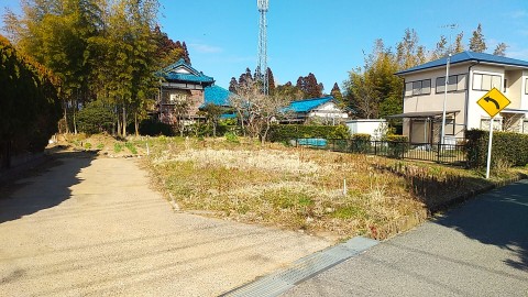 いすみ市国府台245-6　 いすみ医療センター800ｍ　東南角地　日当たり良好サムネイル